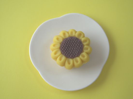 ひまわり･和菓子･japanese sweets sunflower （C)箱根・孫三総本家･花詩ブログ Hakone Japan